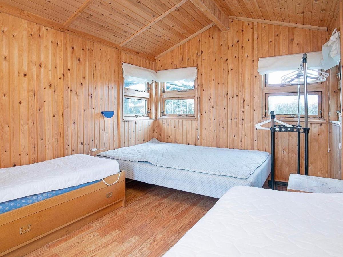 8 Person Holiday Home In Hesselager Eksteriør billede