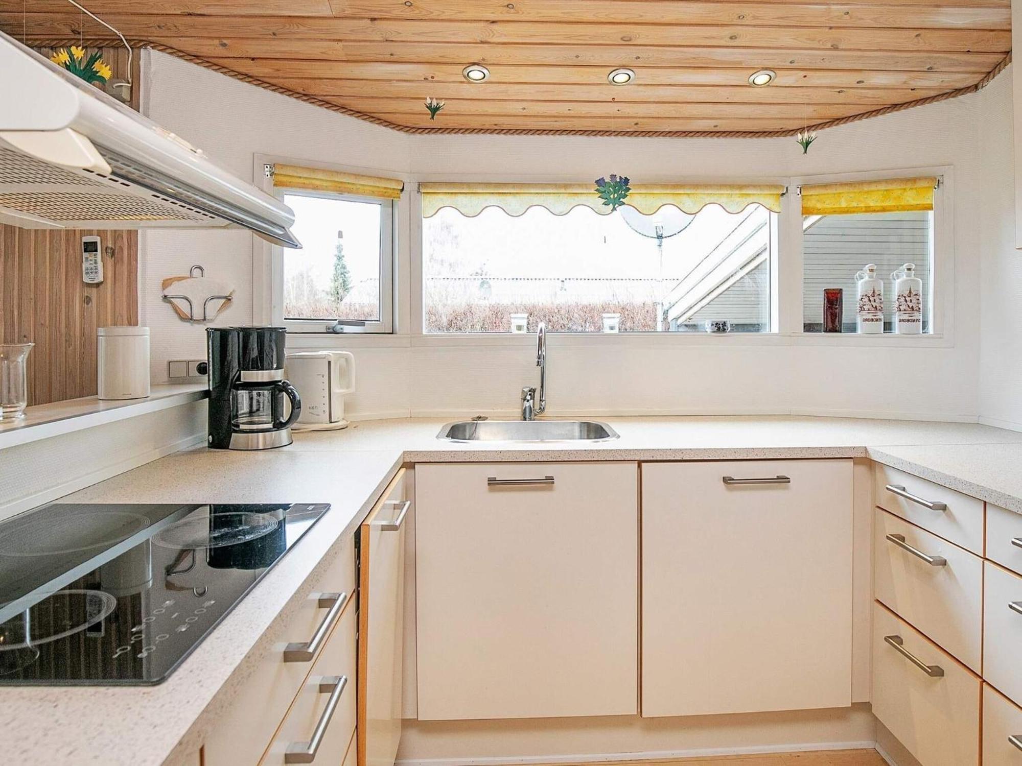 8 Person Holiday Home In Hesselager Eksteriør billede