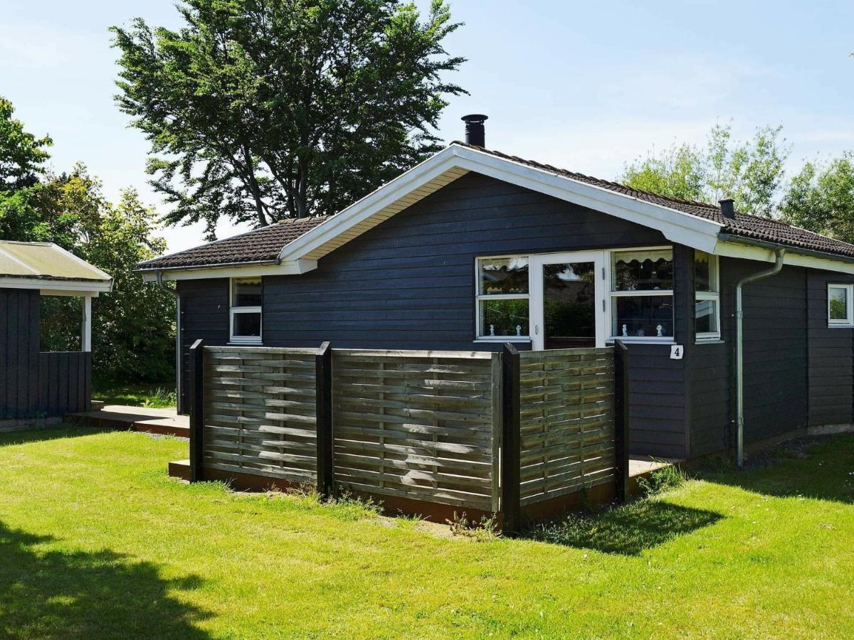 8 Person Holiday Home In Hesselager Eksteriør billede